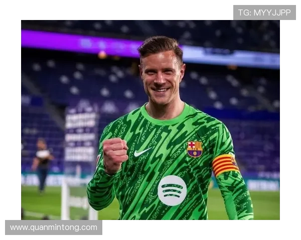 六台:特尔施特根抵达巴萨训练基地,将接受进一步检查 六台:特尔施特根抵达巴萨训练基地,将接受进一步检查